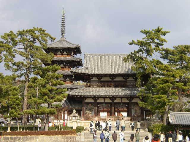 奈良旅行のおすすめ観光スポット 法隆寺と平城京跡と奈良公園 東大寺